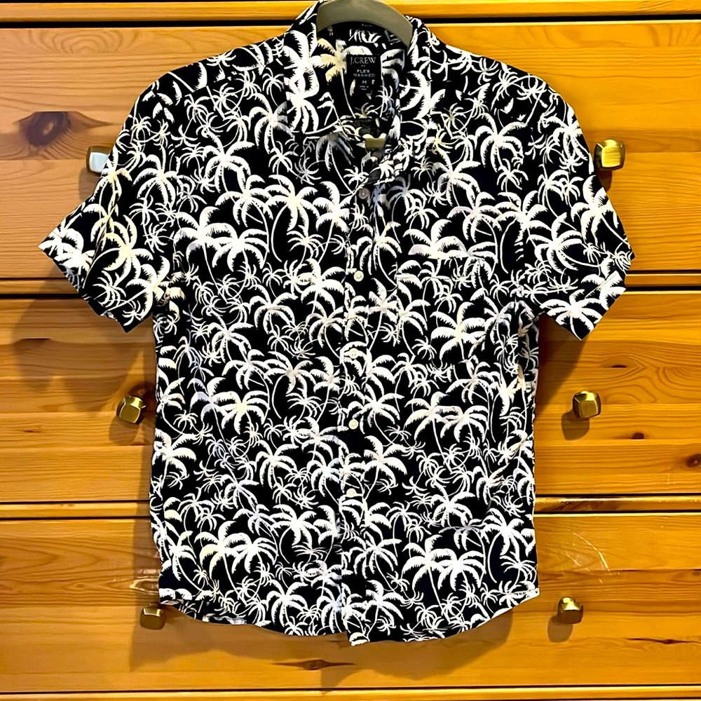 JCrew EUC palm tree short sleeve navy and white shirt